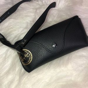 *Authentic* RAY-BAN NEW WAYFARER CLASSIC